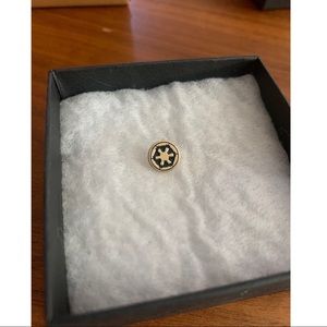 14k solid gold threadless piercing end Star Wars